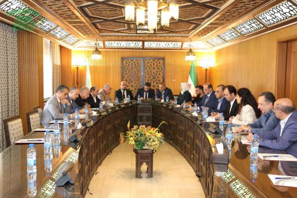 نوصية بإعادة النظر في الرسوم الجمركية بشكل يخدم العملية الاقتصادية