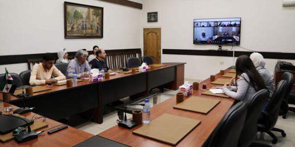 مناقشة آلية إعادة تأهيل وترميم المدارس بالتعاون مع المنظمات الدولية والمحلية