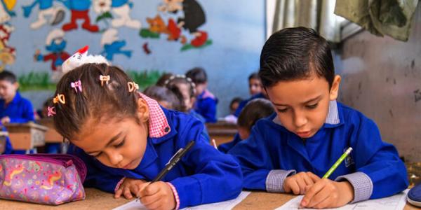 أكثر من 3 ملايين و700 ألف طالب وطالبة بمختلف المحافظات يتقدمون لامتحانات الصفوف الانتقالية النهائية في المدارس