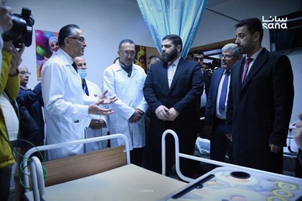 وزير الصحة يفتتح ثمانية أقسام في مشفى التل الوطني